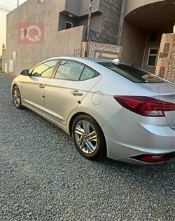 هیۆندای ئەلەنترا